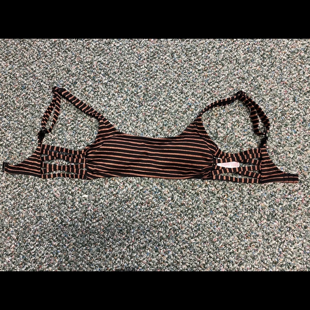 Bikini top